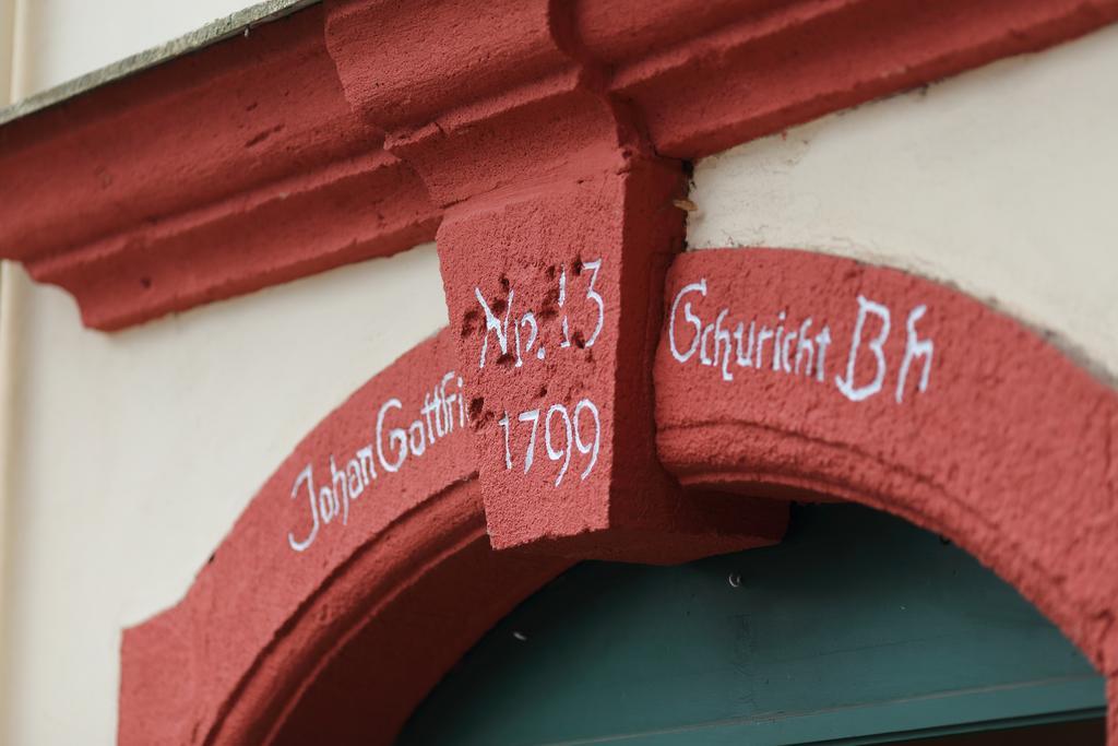 Gasthof Und Hotel Roter Hirsch Claußnitz المظهر الخارجي الصورة