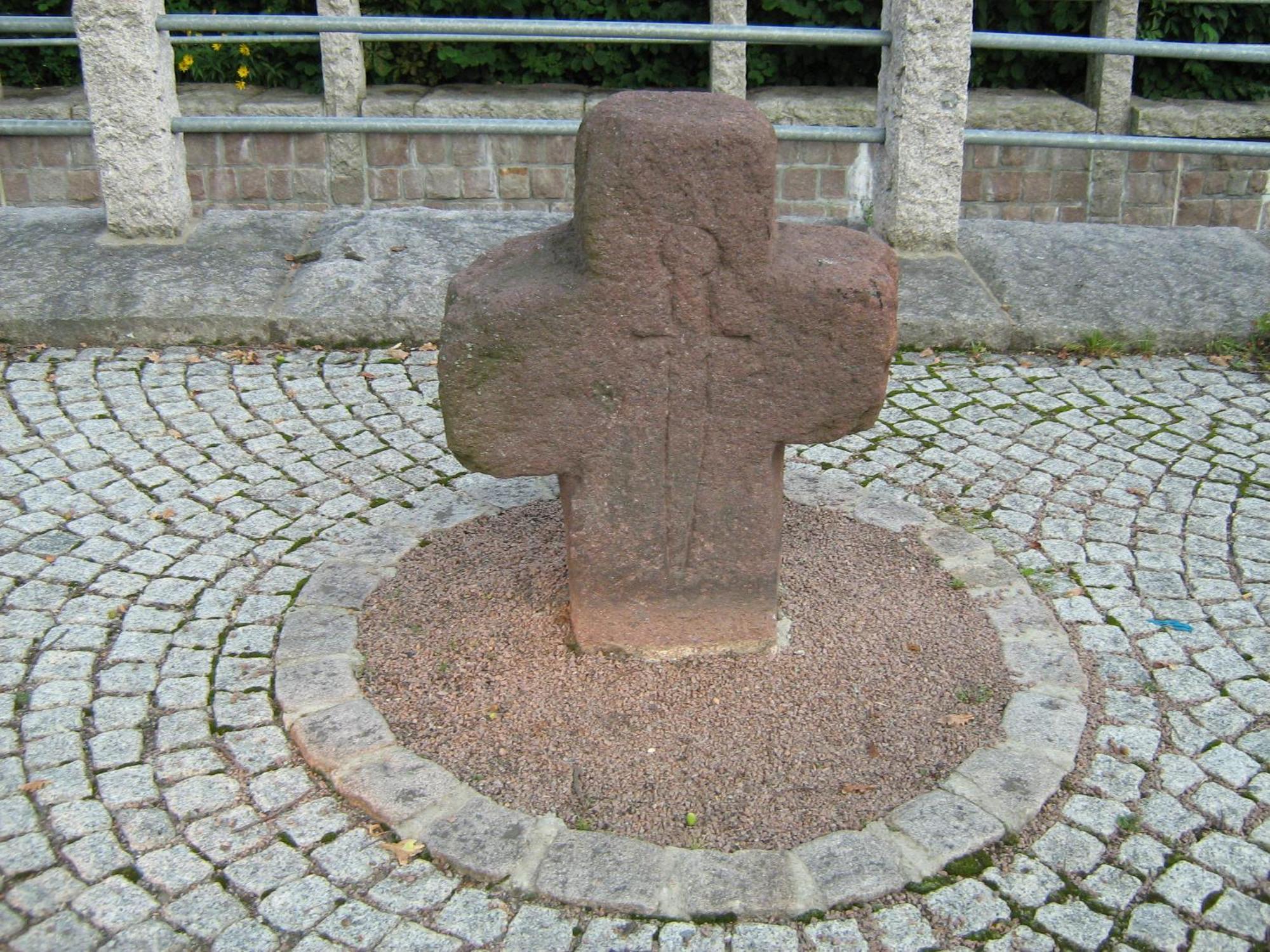 Gasthof Und Hotel Roter Hirsch Claußnitz المظهر الخارجي الصورة